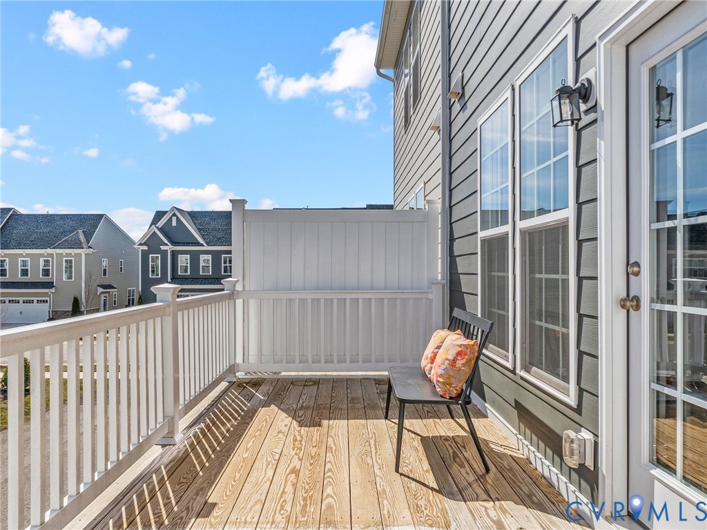 421 Randolph View Dr