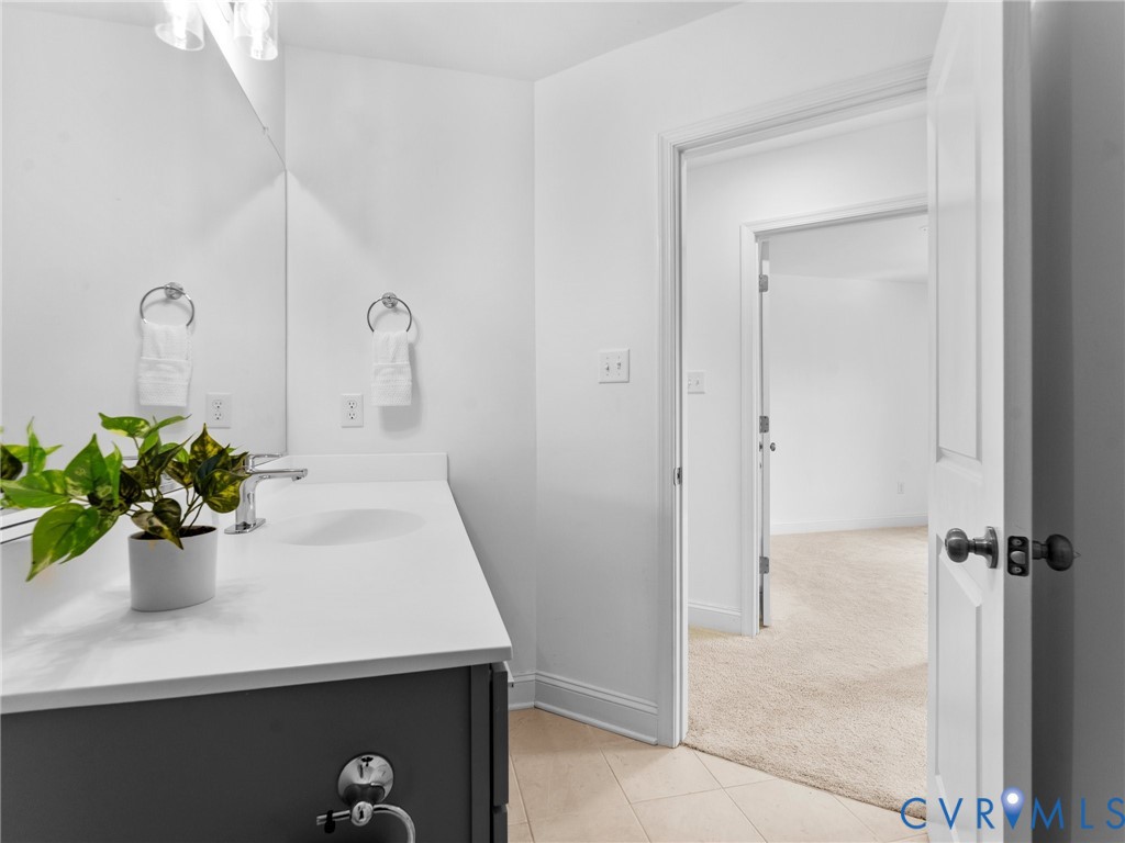 421 Randolph View Dr