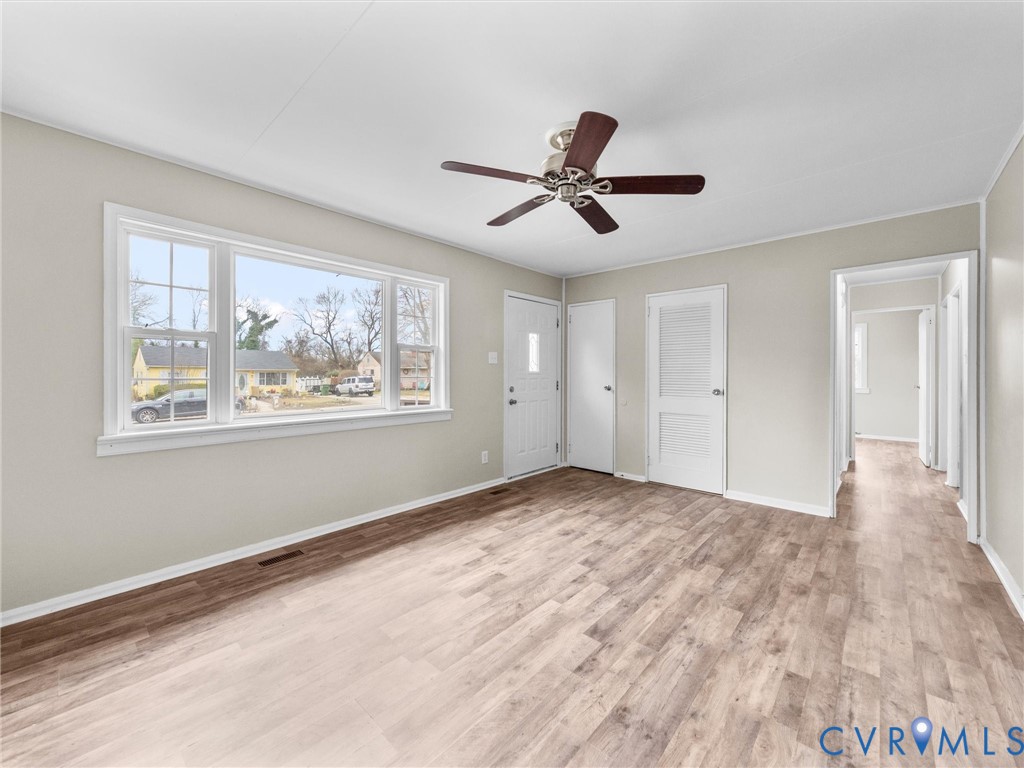 2228 Cullen Rd