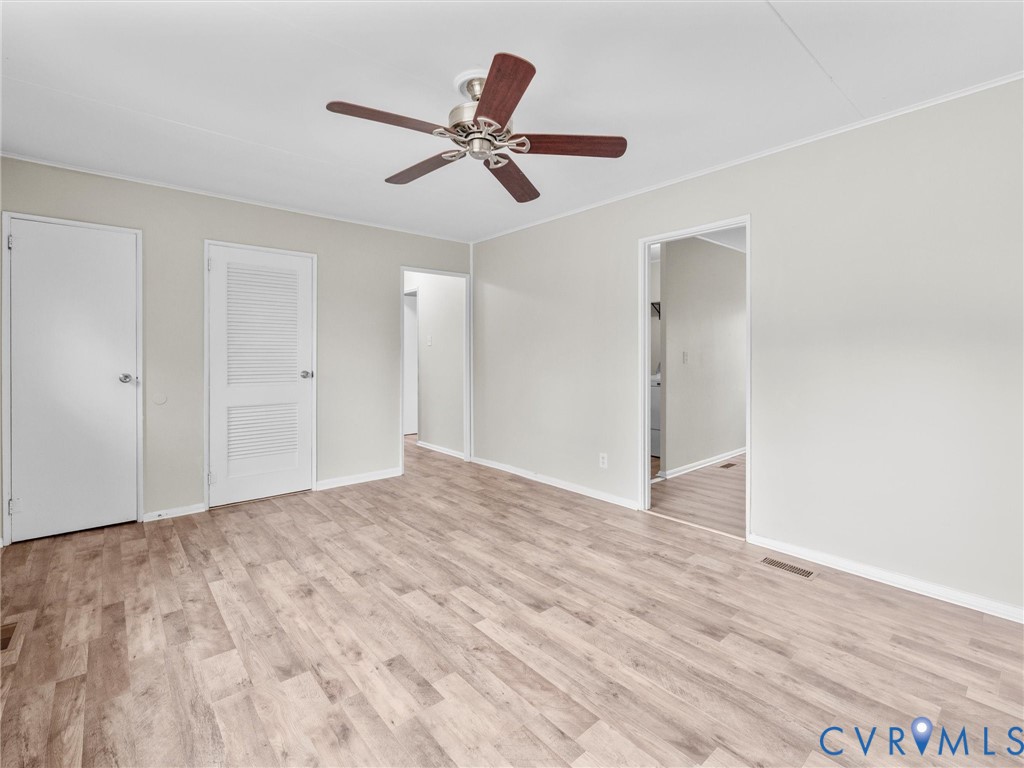 2228 Cullen Rd