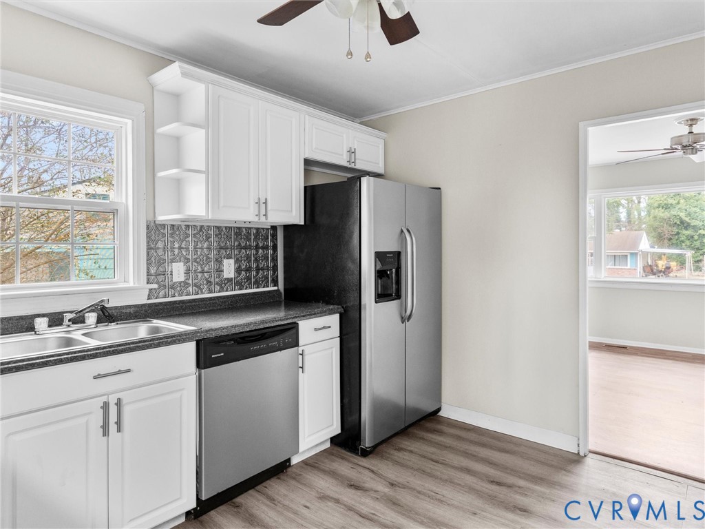 2228 Cullen Rd