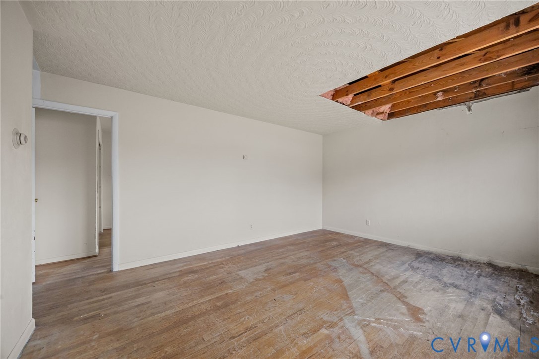 10187 Birch Island Rd