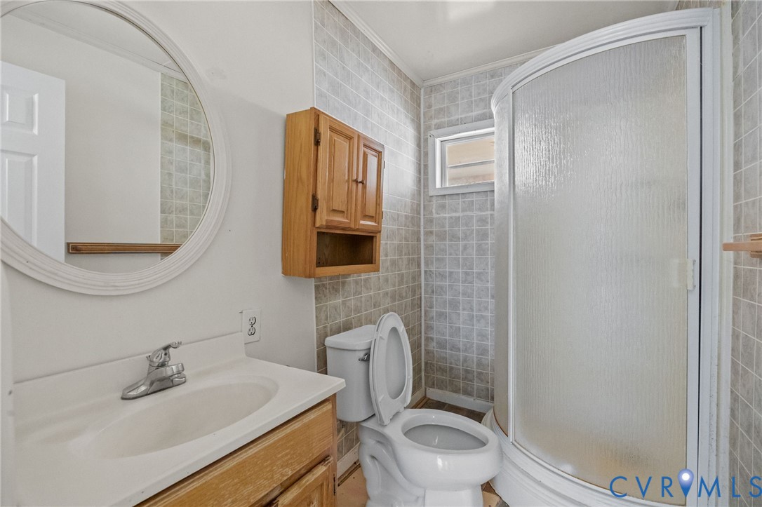 10187 Birch Island Rd