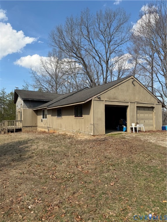 693 Blackberry Ln