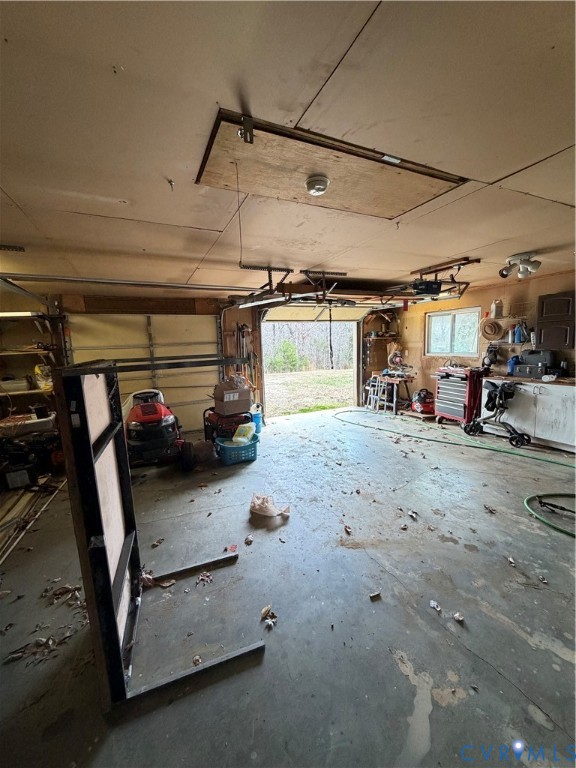 693 Blackberry Ln