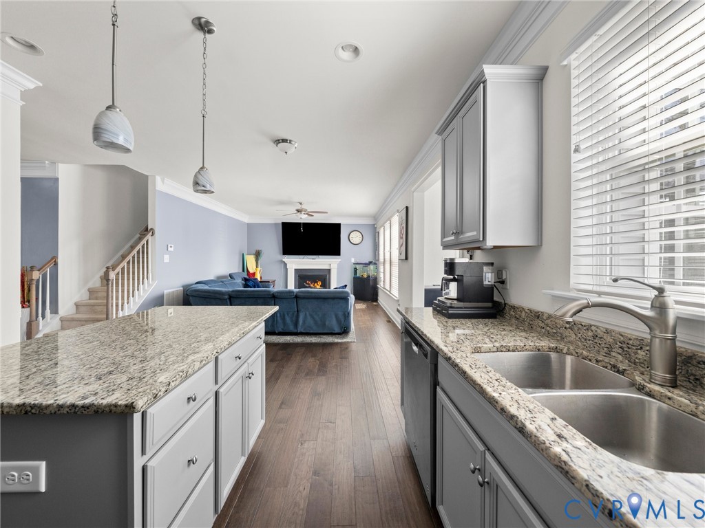3510 Chillingham Ct