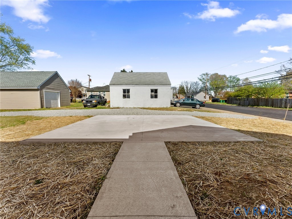 317 S 19th Ave