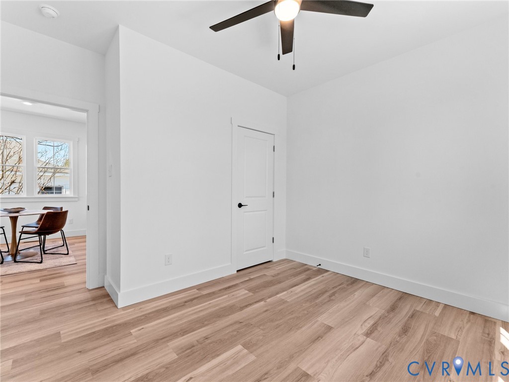 317 S 19th Ave