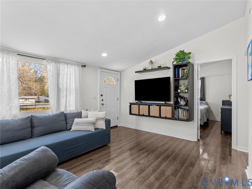 1401 Bramwell Rd