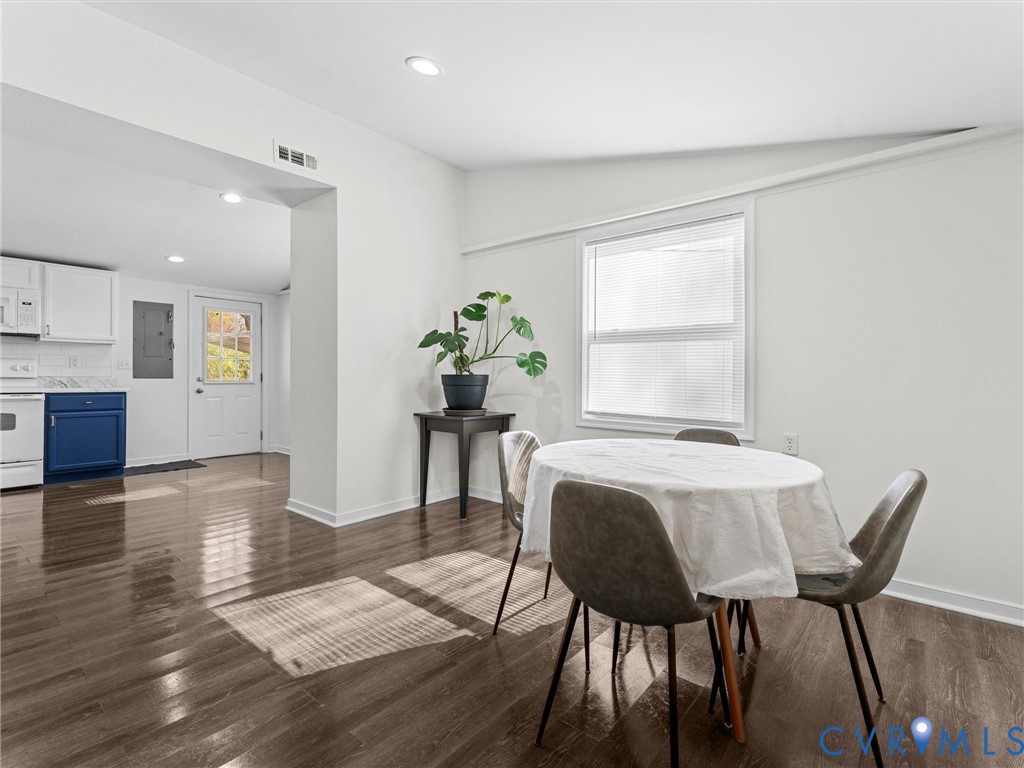 1401 Bramwell Rd