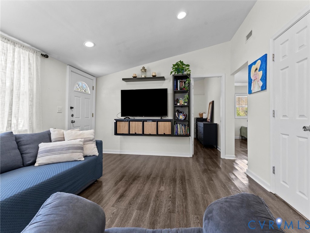 1401 Bramwell Rd