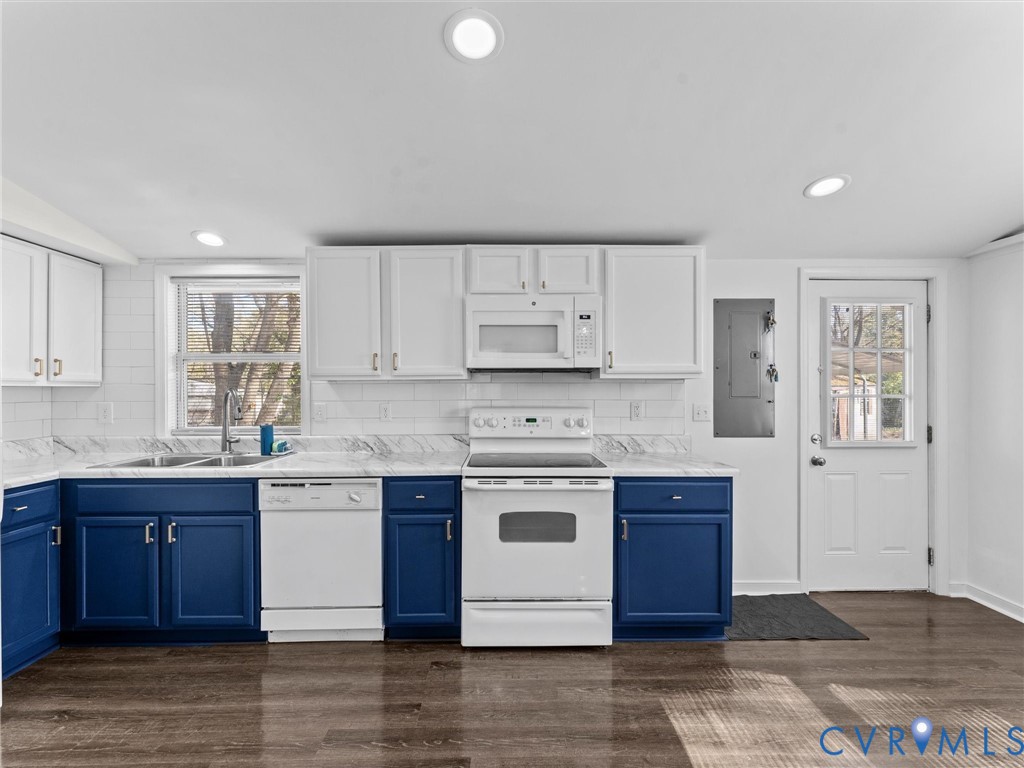 1401 Bramwell Rd