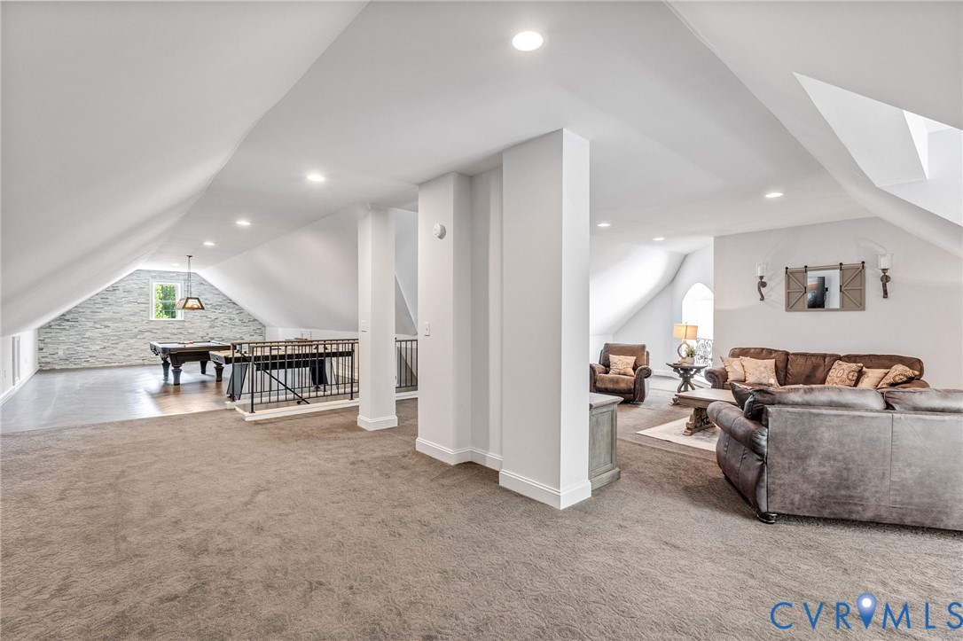 2403 Bermuda Ave