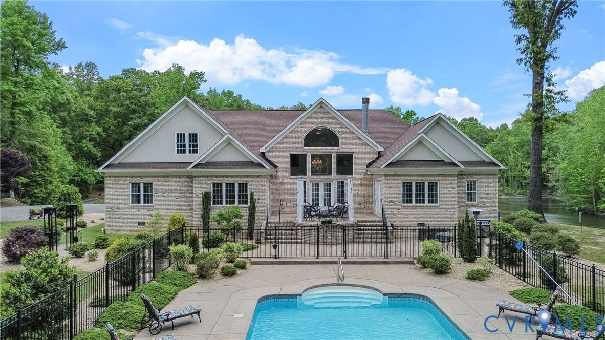 2403 Bermuda Ave