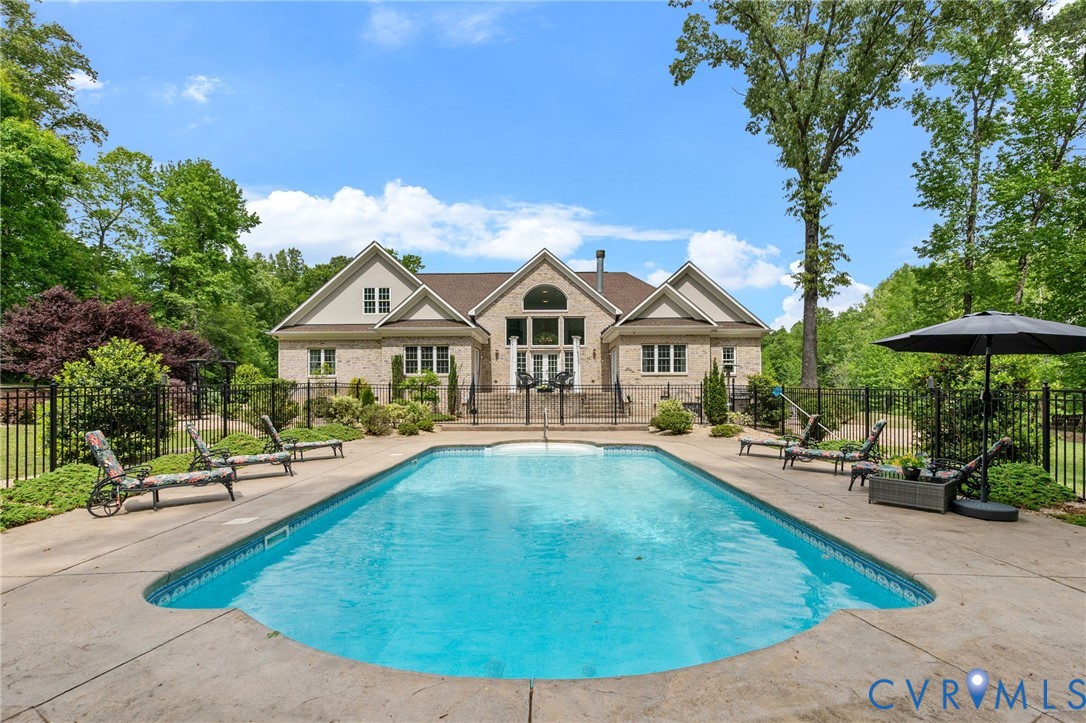 2403 Bermuda Ave