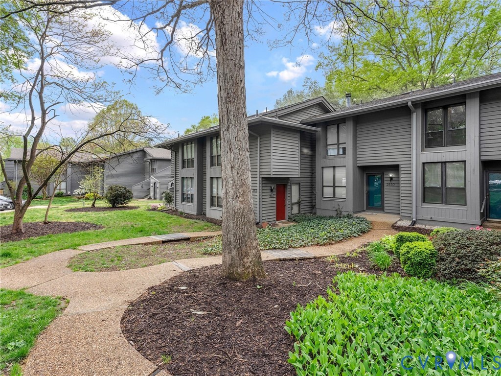 2828 Woodbridge Crossing Ct