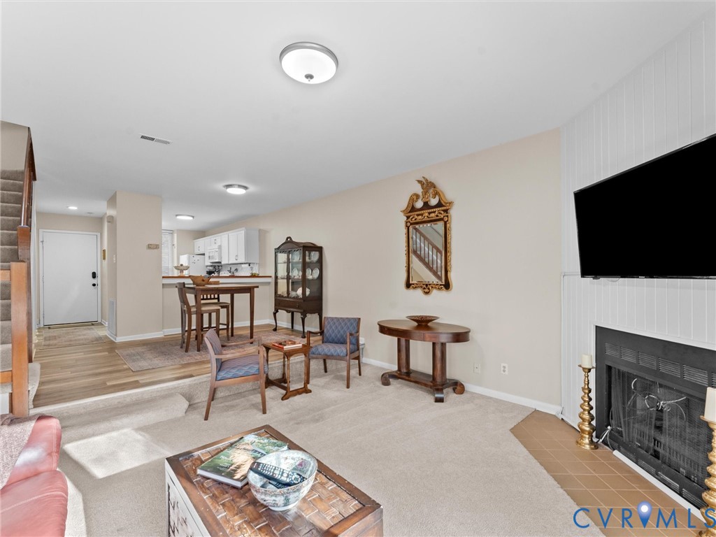 2828 Woodbridge Crossing Ct