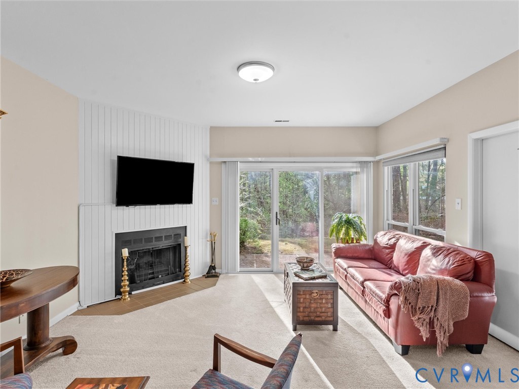 2828 Woodbridge Crossing Ct