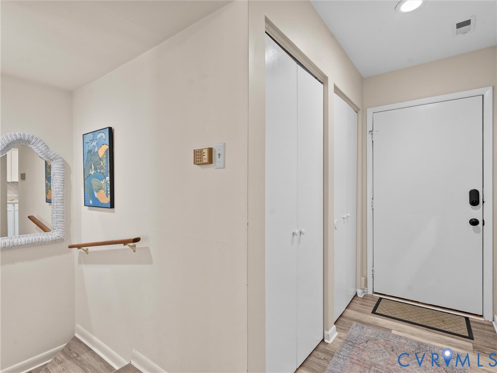 2828 Woodbridge Crossing Ct