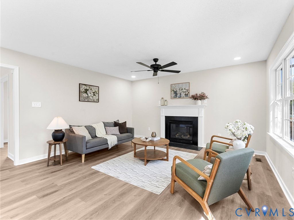 1516 Southbury Ave