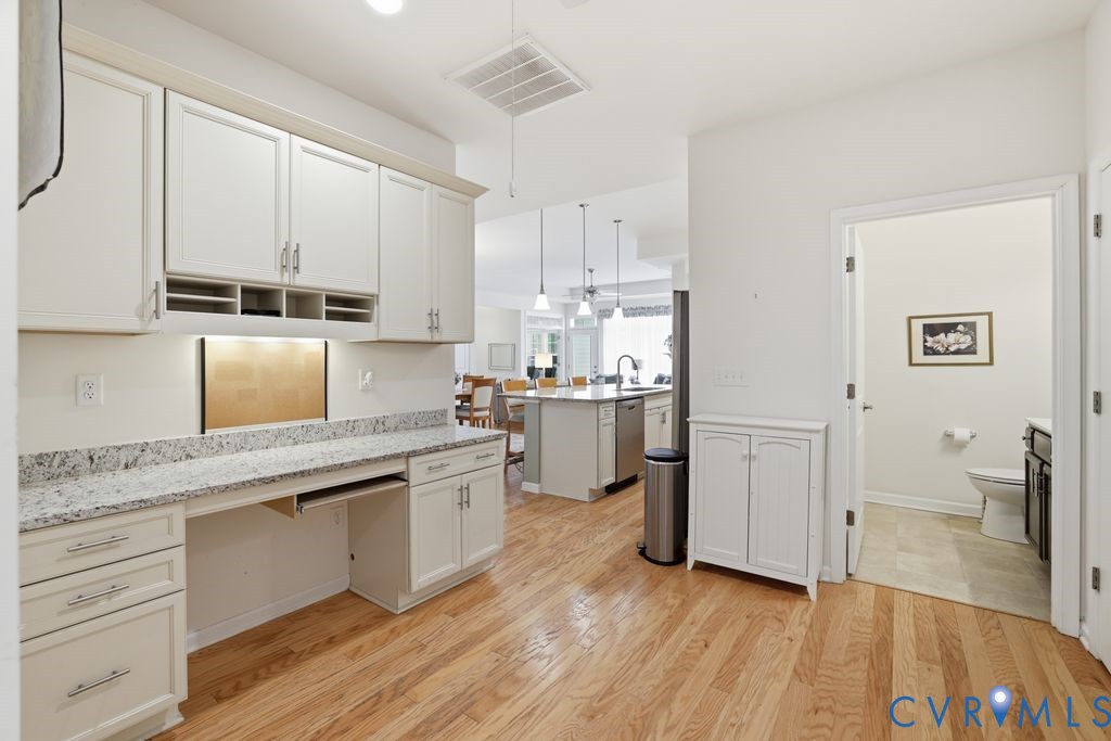 7542 Ashlake Commons