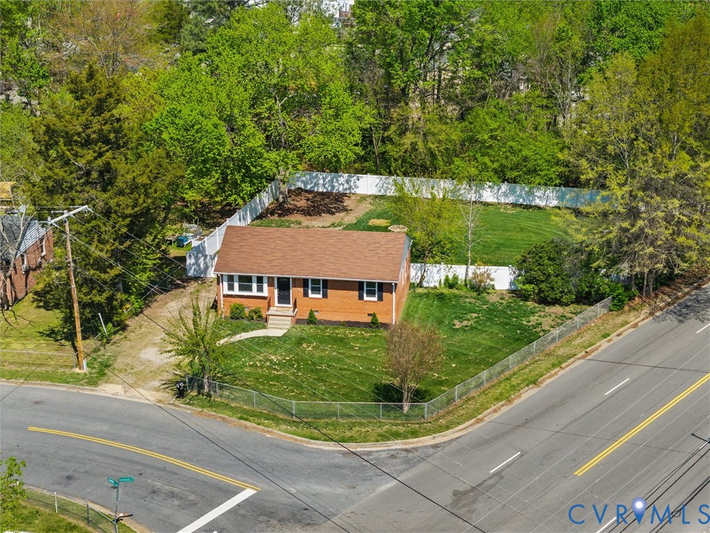 5604 Stella Rd