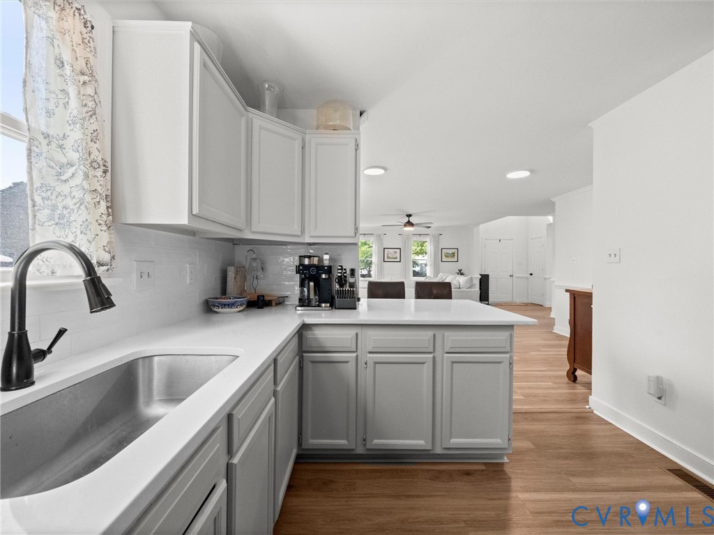 4001 Kings Gate Rd