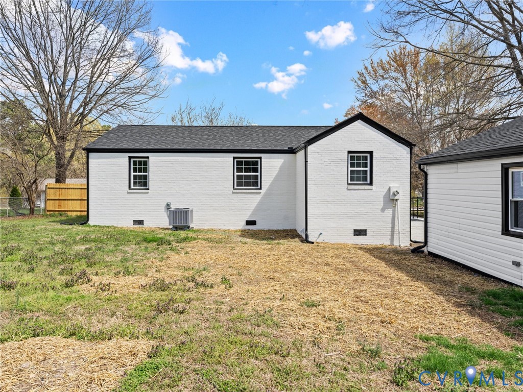 4210 Henshaw Dr