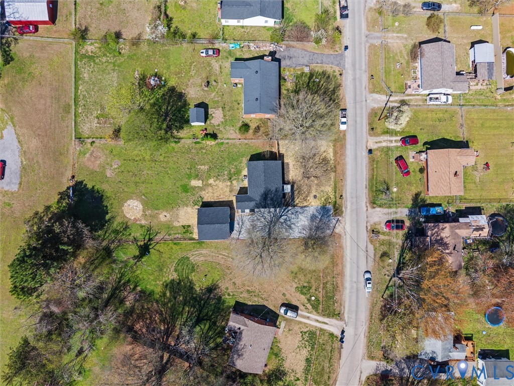 4210 Henshaw Dr