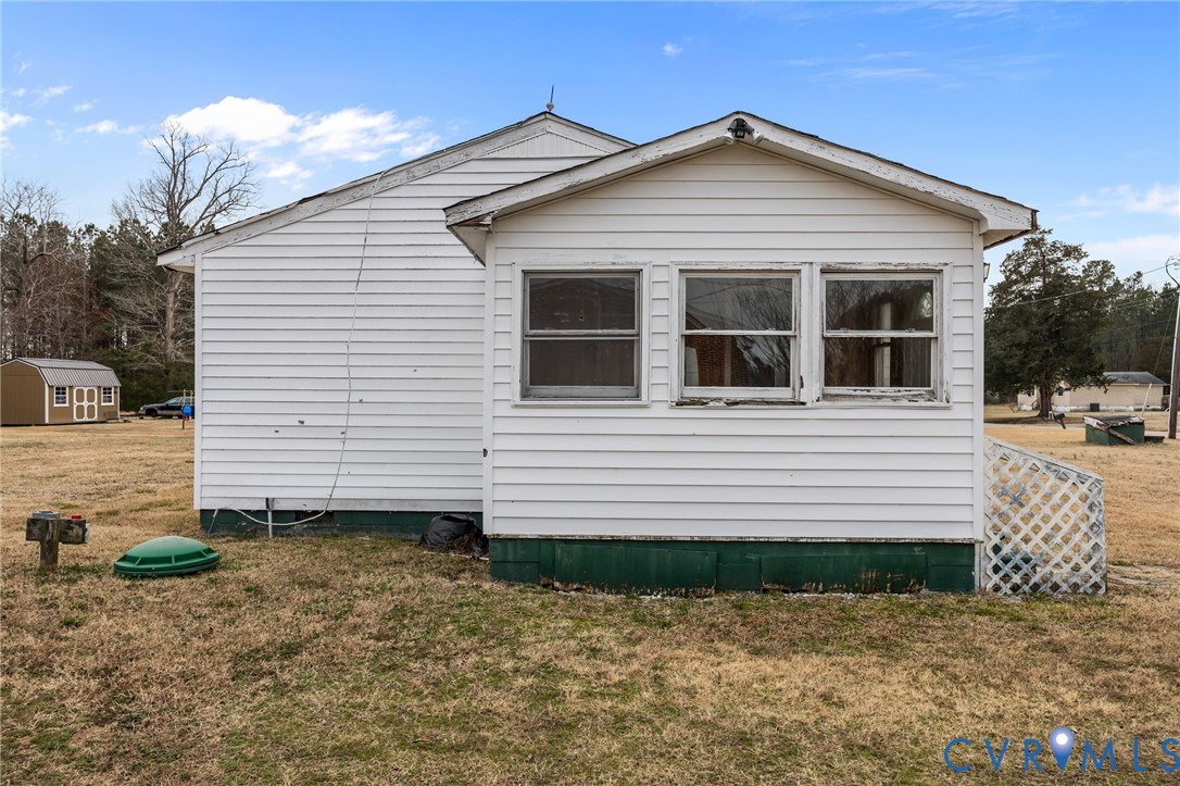 10187 Birch Island Rd