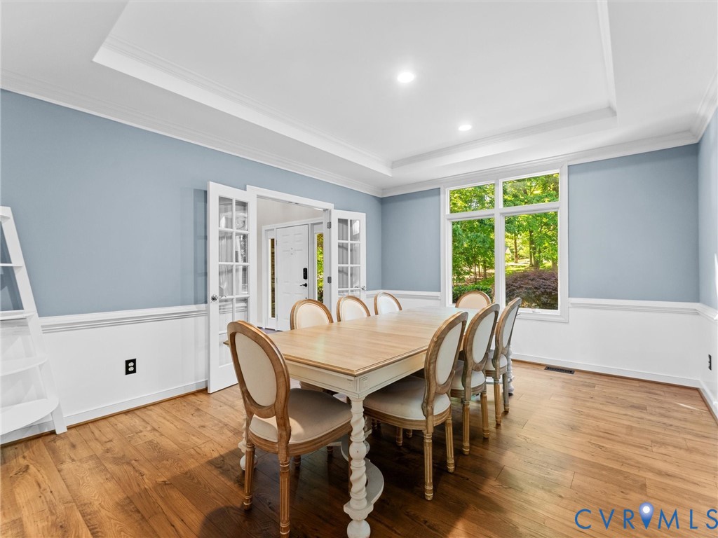 20149 Oak River Ct