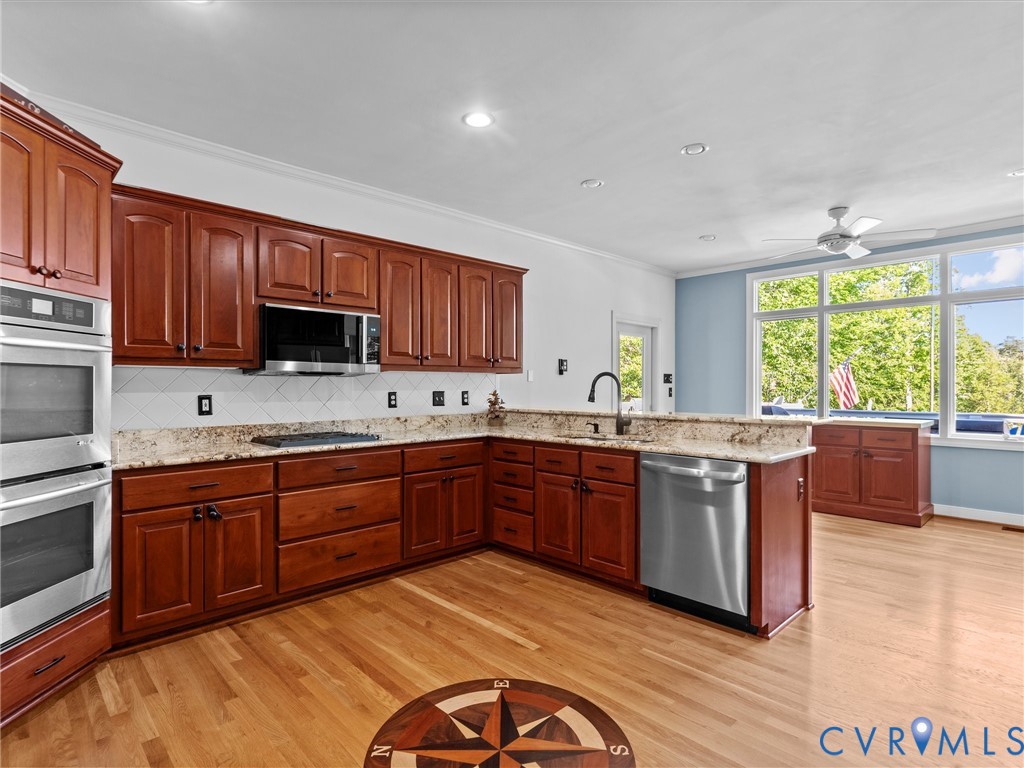 20149 Oak River Ct