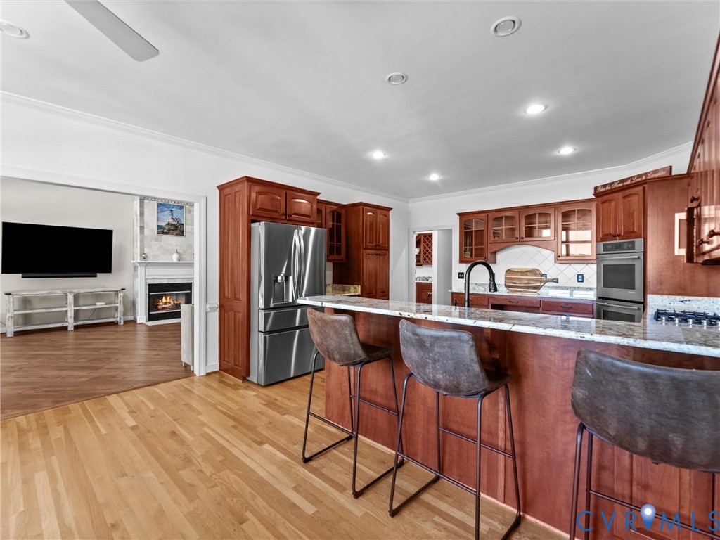 20149 Oak River Ct