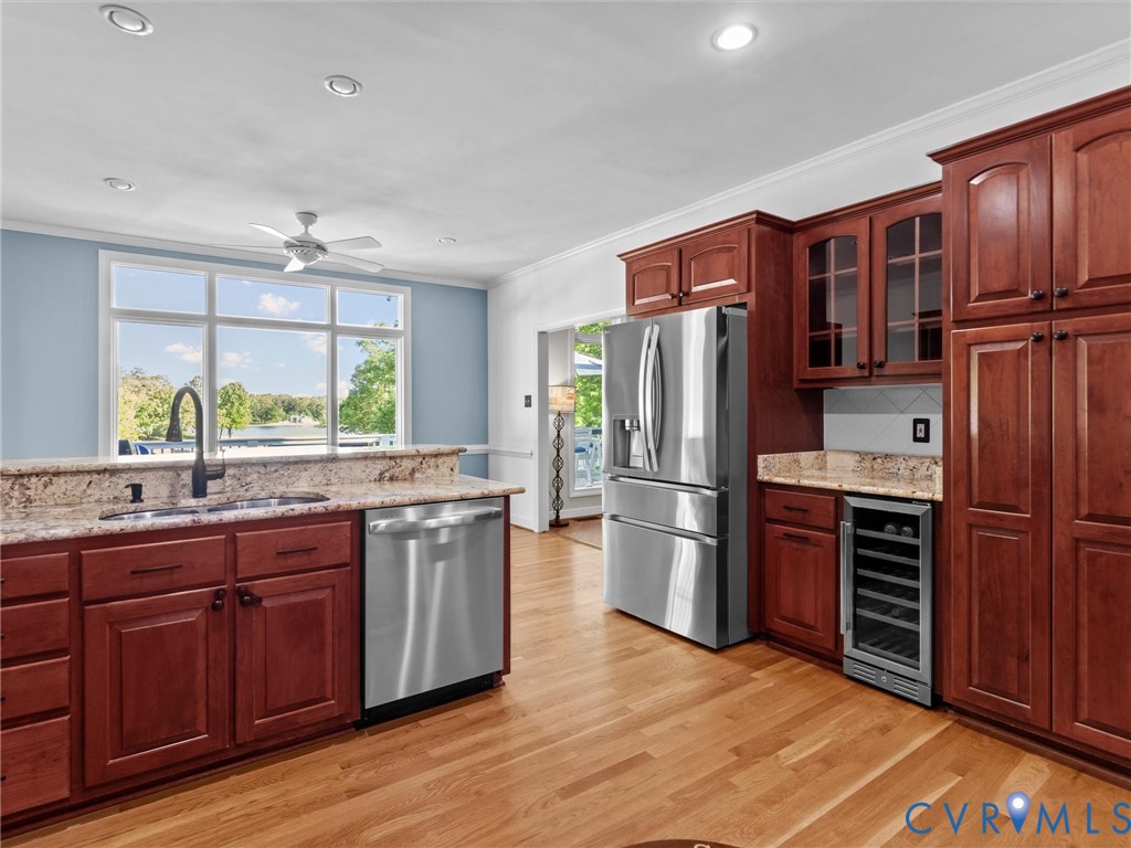 20149 Oak River Ct