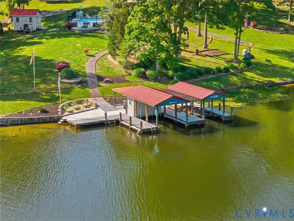 20149 Oak River Ct