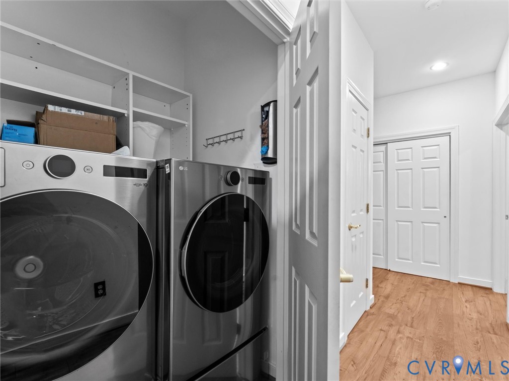 20149 Oak River Ct