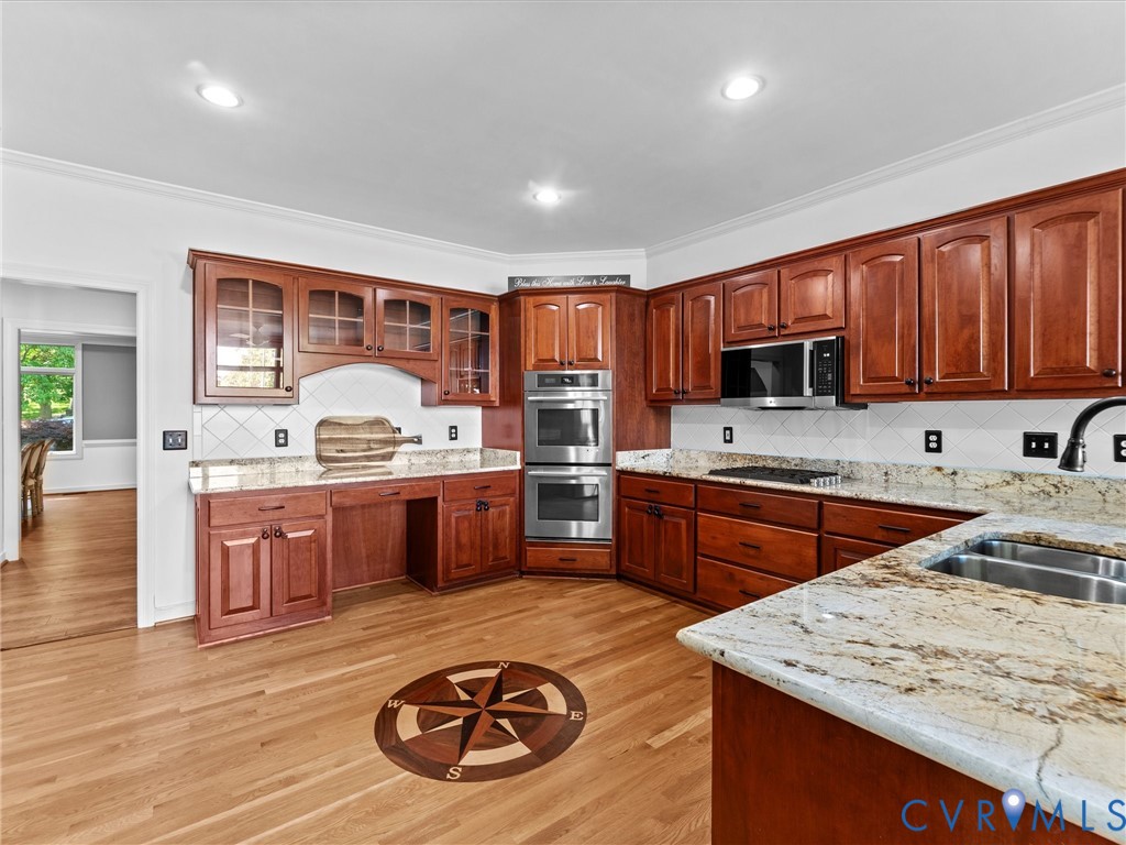 20149 Oak River Ct