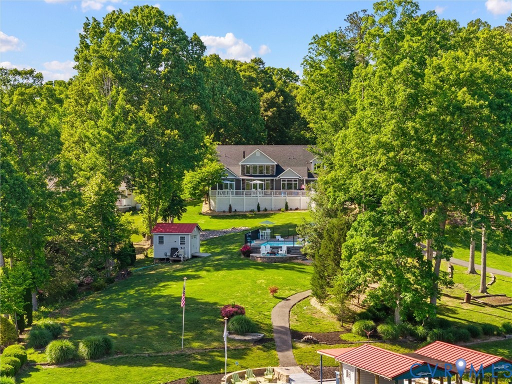 20149 Oak River Ct