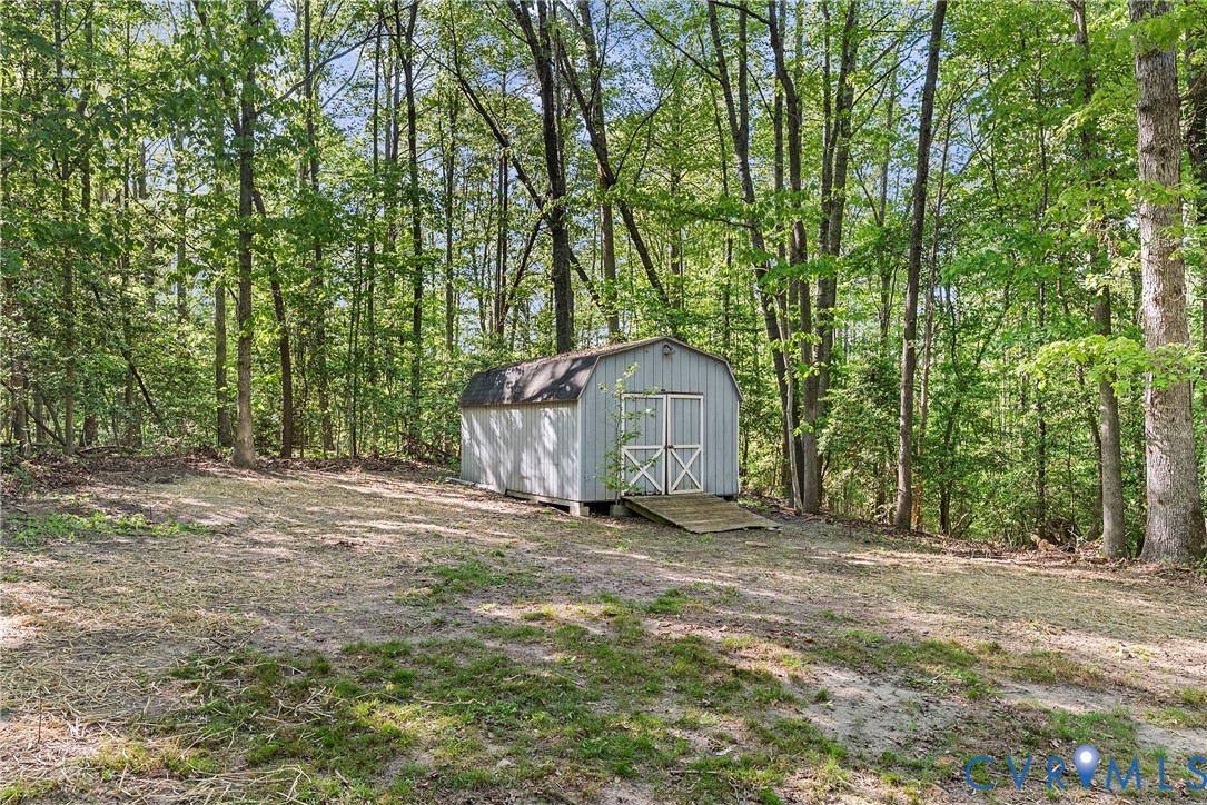 640 Oak Springs Dr