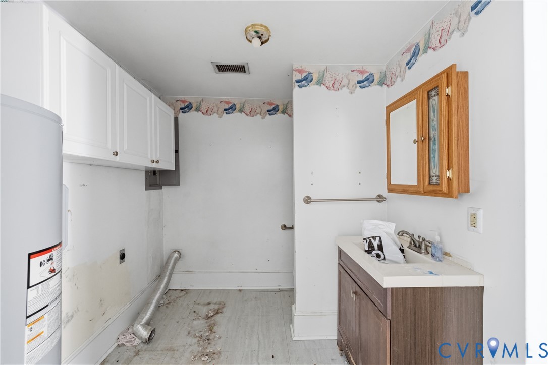 5317 Hickory Rd
