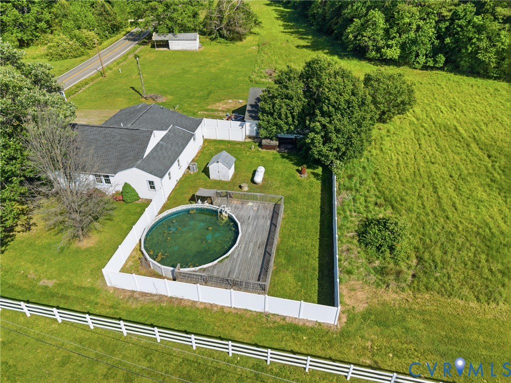 5317 Hickory Rd