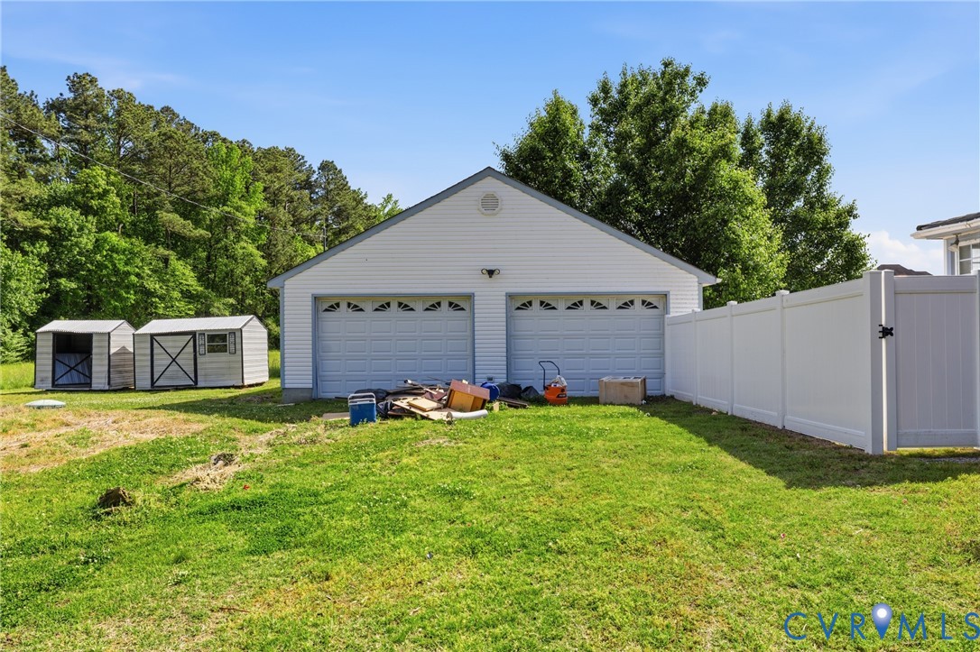 5317 Hickory Rd