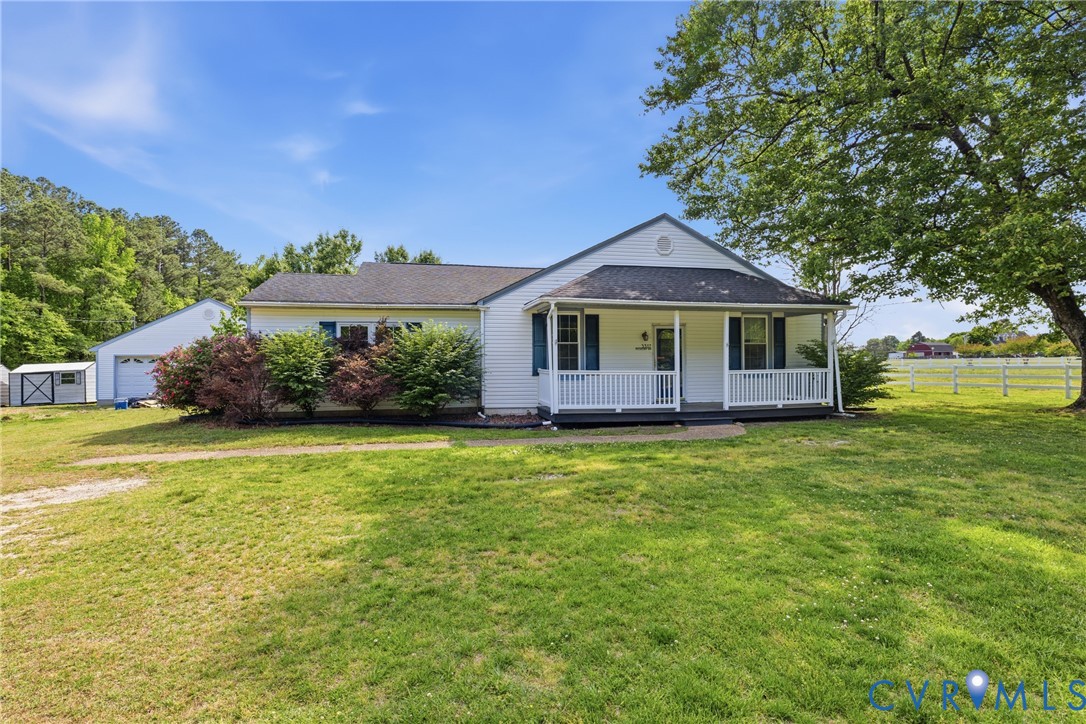 5317 Hickory Rd