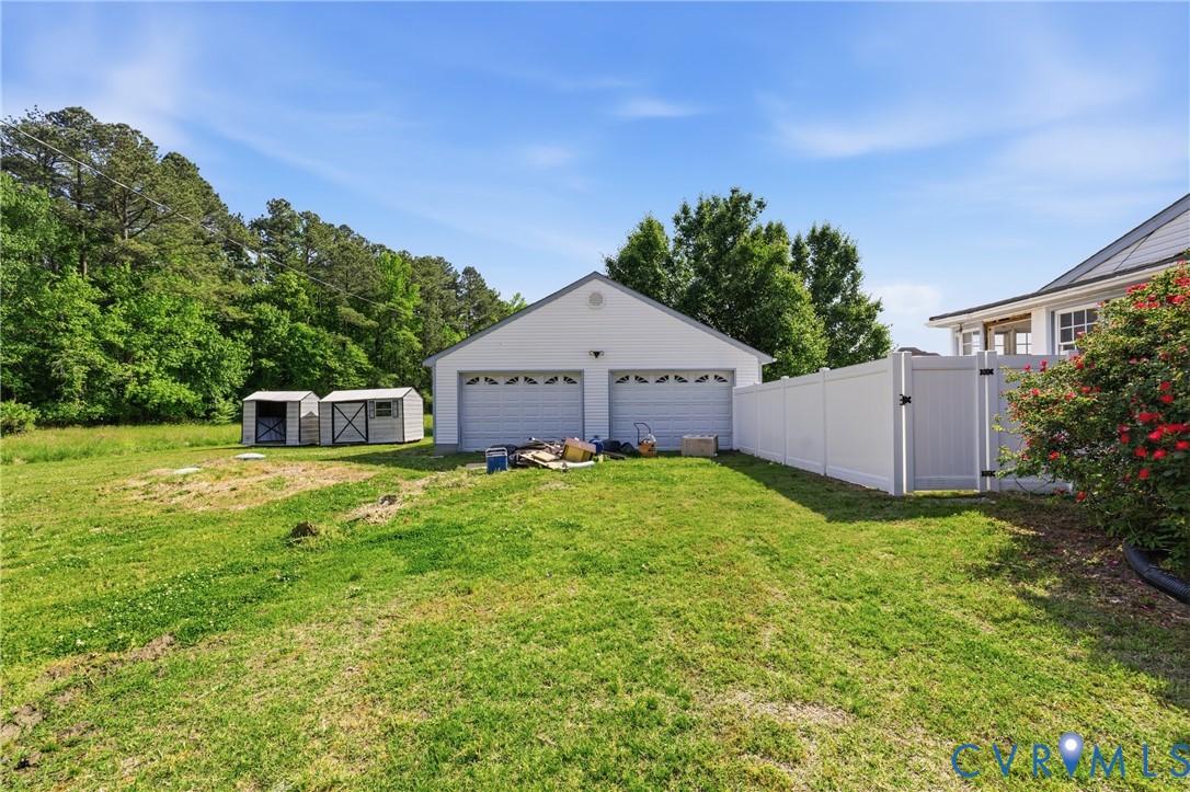 5317 Hickory Rd