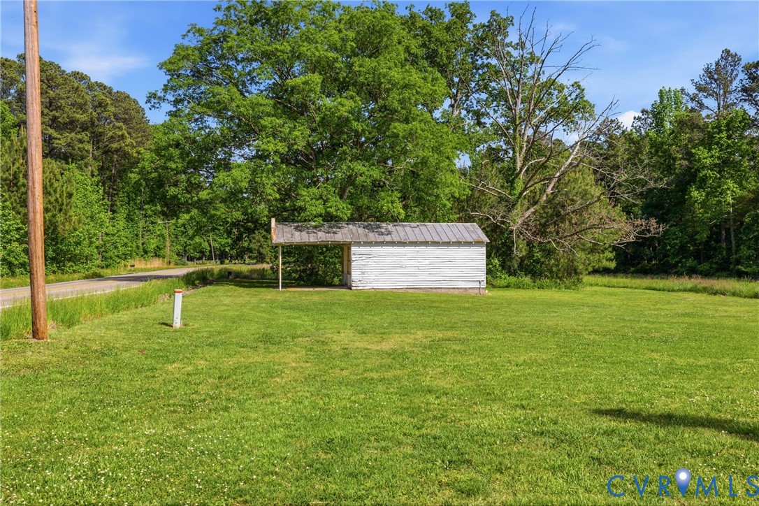 5317 Hickory Rd