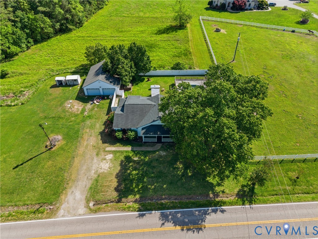 5317 Hickory Rd
