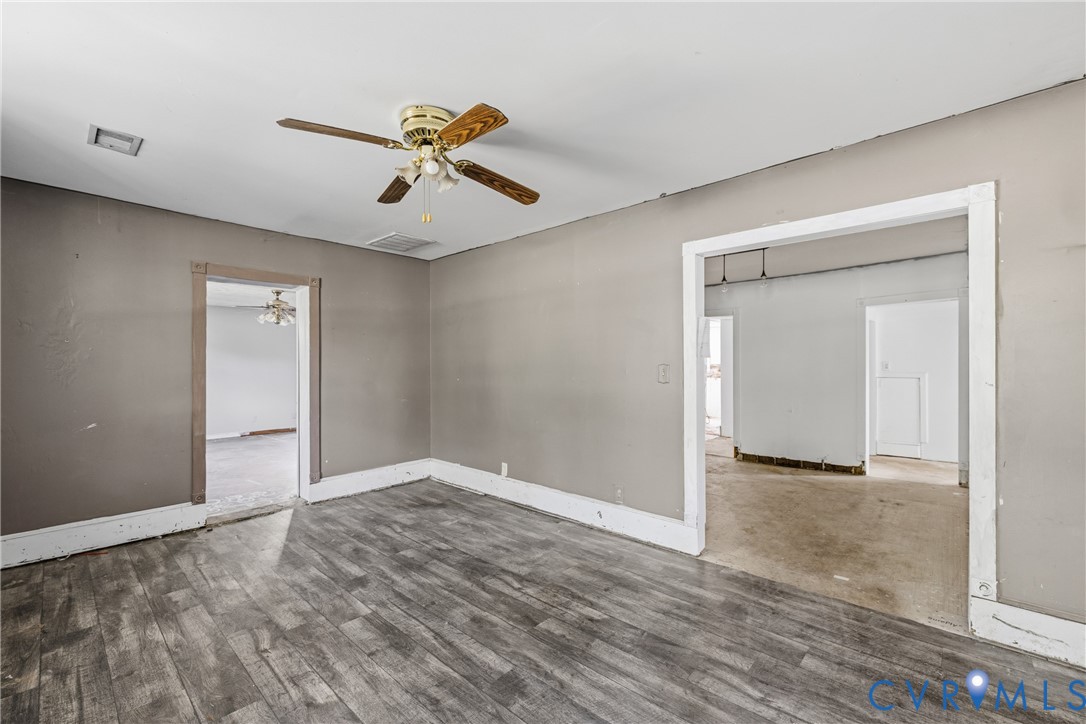 5317 Hickory Rd