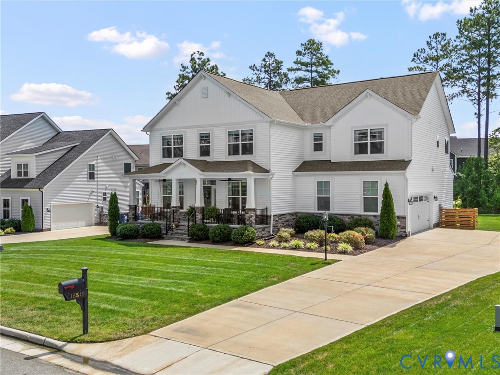 16819 Chalet Ct