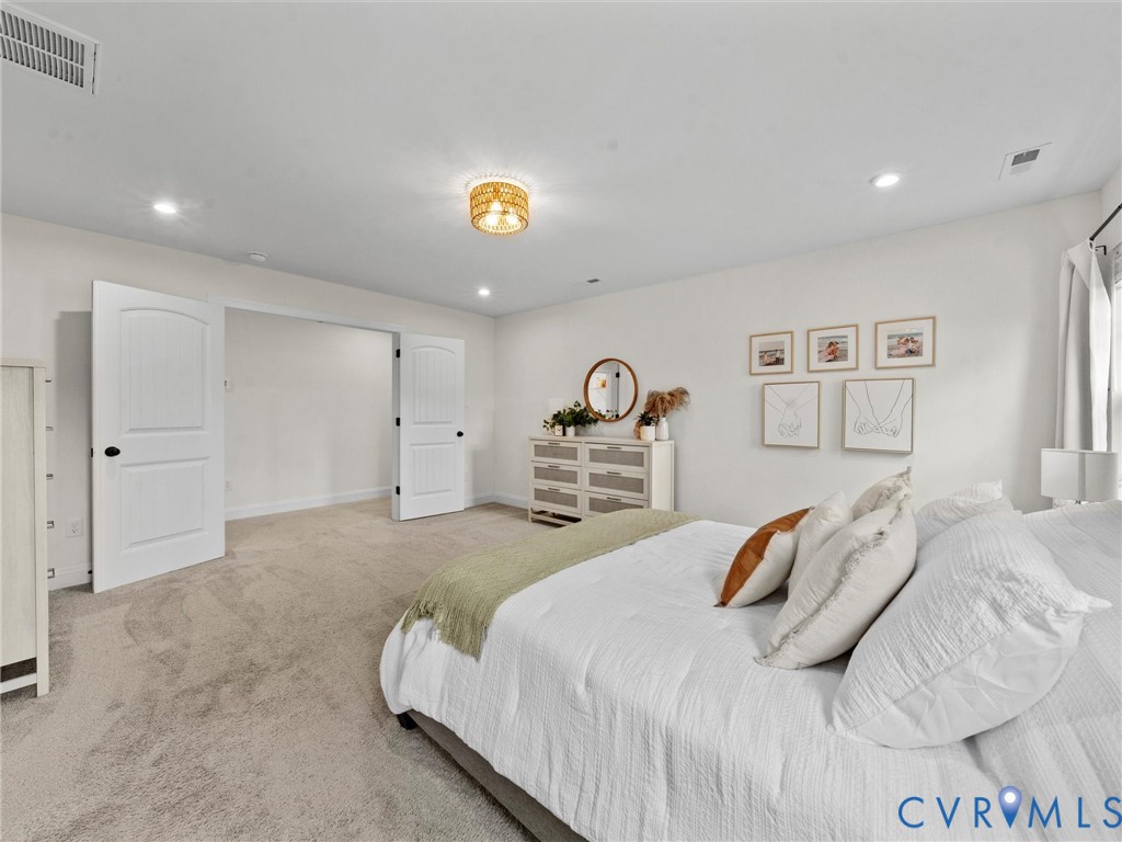 16819 Chalet Ct
