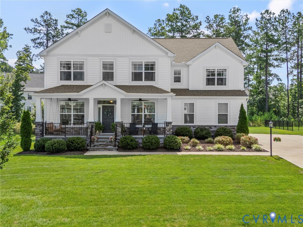 16819 Chalet Ct